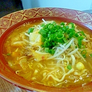 マルちゃん正麺味噌味でスタミナラーメン♪